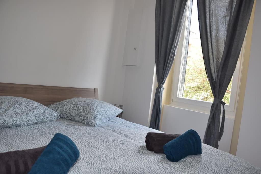 Appartamento Elegant T2 A Bron, Tramway A 2Min, Box Parking, 4Personnes Esterno foto