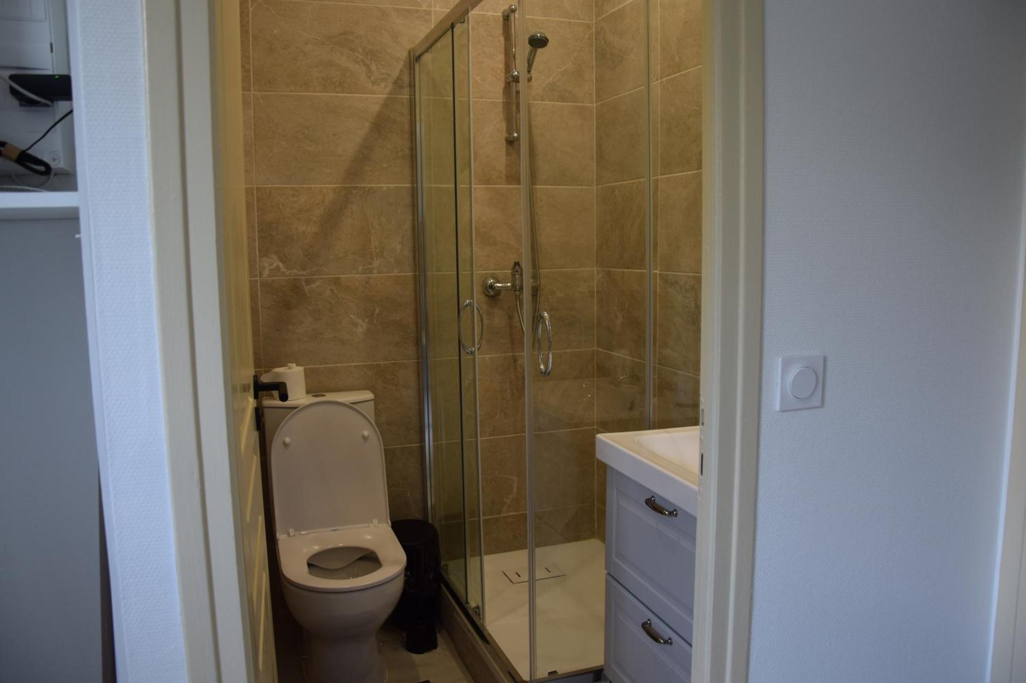 Appartamento Elegant T2 A Bron, Tramway A 2Min, Box Parking, 4Personnes Esterno foto